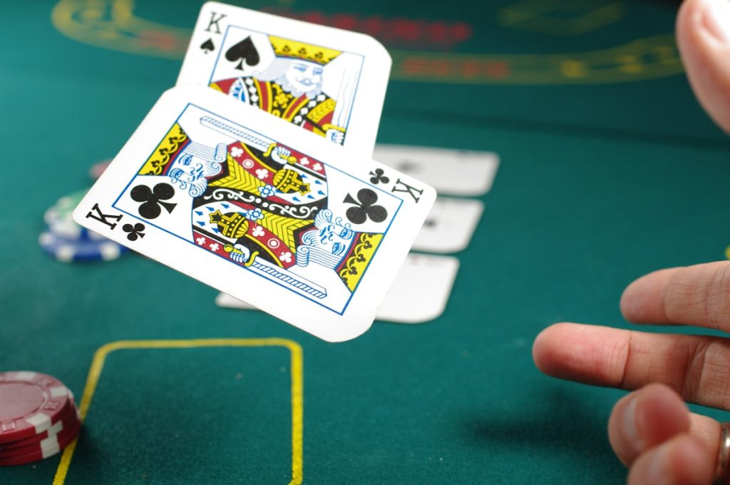 Blackjack spelregels en basisstrategie uitgelegd
